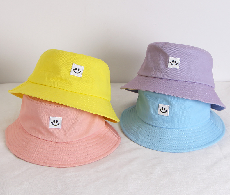 Unisex Cute Smiley Face Embroidery Wide Eaves Bucket Hat display picture 2