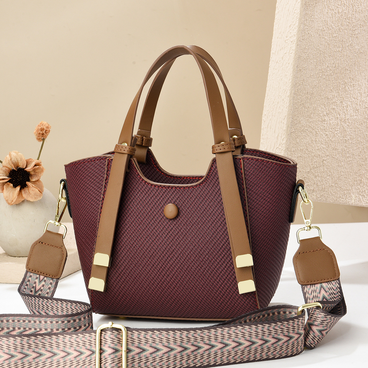 Bolso bolso de mano cubo de agua bolsa de canasta de verduras nuevo bolso de mensajero de hombro simple para mujer Bolso de mujer de Taizhou bags de comercio exterior