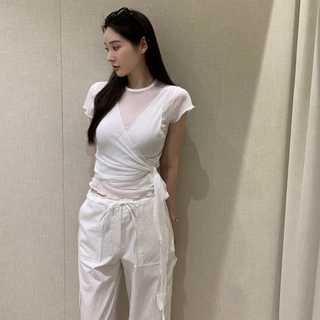 韩国chic夏季新款法式设计感卷边短袖T恤女上衣＋背心系带两件套