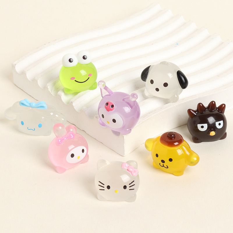 発光樹脂かわいい漫画サンリオかわいい diy ジュエリーアクセサリーデスクトップ車の装飾小さな装飾品人形|undefined