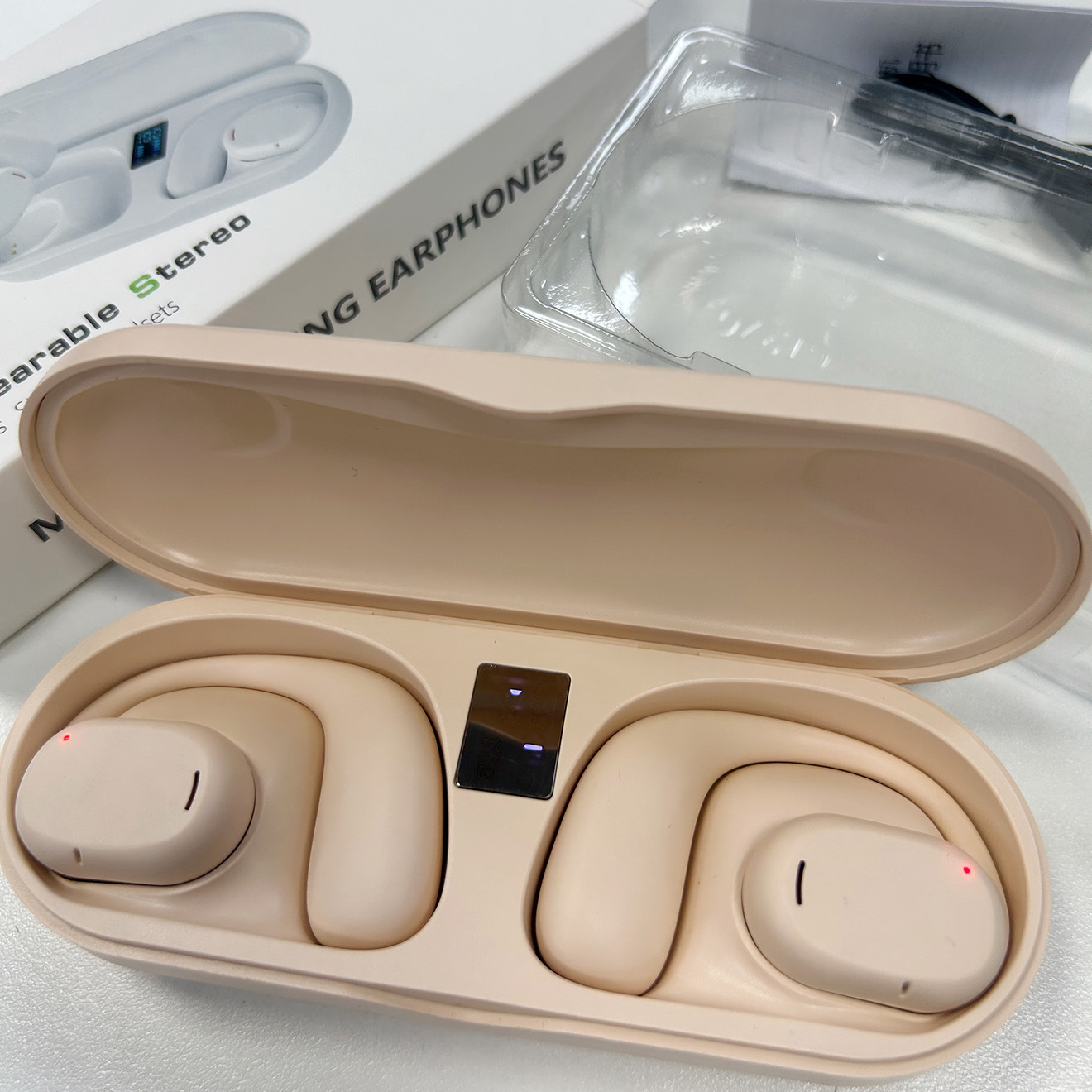 피부색 베어 메탈