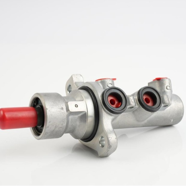 93743542,93743543,4817790 Is Suitable for Chevrolet Copacchio European Andra Brake Master Cylinder