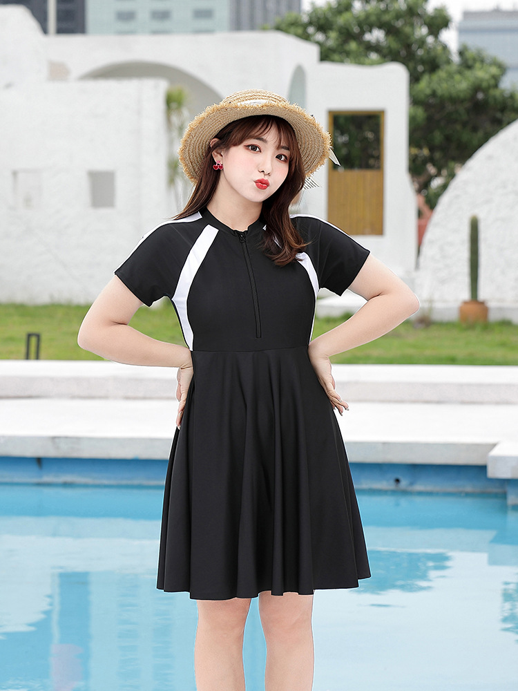 Fat swimsuit women's fat mm size 200kg conservative one-piece 250 belly-covering slimming casual quick-drying swimsuit 300