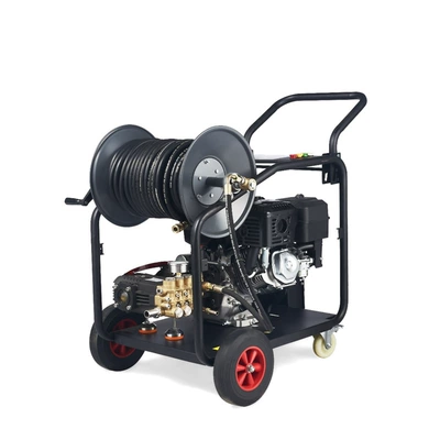 Industrial-Grade Cleaning Equipment 500 – Car washing machine