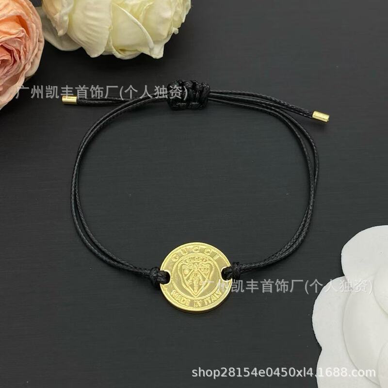 New European and American Cross-Border Woven Bracelet with Label, Light Luxury, High-End Feel, Cute and Sweet, Factory Wholesale New European and American Cross-Border Woven Bracelet with Label, Light Luxury, High-End Feel, Cute and Sweet, Factory Wholesale
