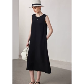 女式衬衫;连衣裙;休闲裤