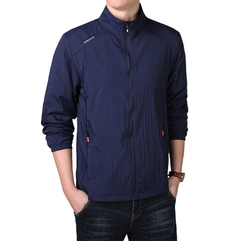 2024 moda nueva chaqueta de protección solar para hombres chaqueta delgada de verano deportivo al aire libre transpirable anti-UV chaqueta de piel puede comprimir la marca