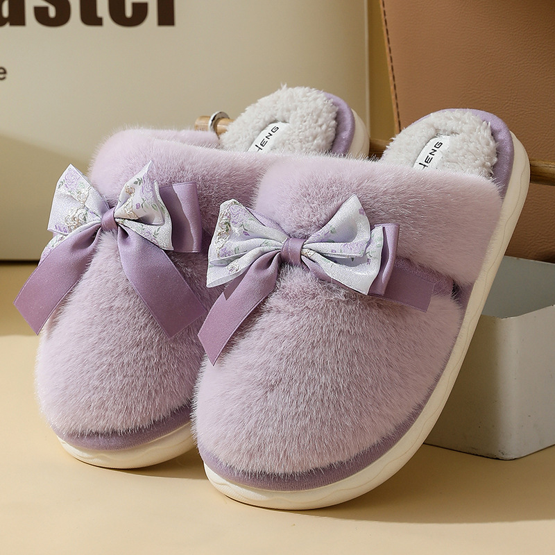 thumbnail image 1 of Zapatillas de algodón de felpa para el hogar de otoño e invierno, felpa con lazo de estilo nacional, fondo cómodo y suave, zapatillas cálidas de confinamiento para parejas, hombres y mujeres, 1 of 5