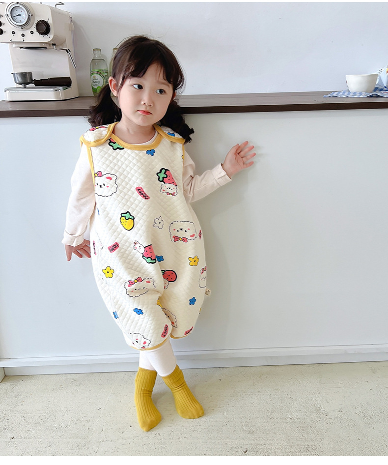 Simple mother and baby dress details page (13)