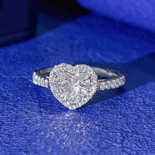 18K white gold ring AliExpress foreign trade love ring Europe and the United States 1 karat heart-shaped diamond ring cross-border wholesale