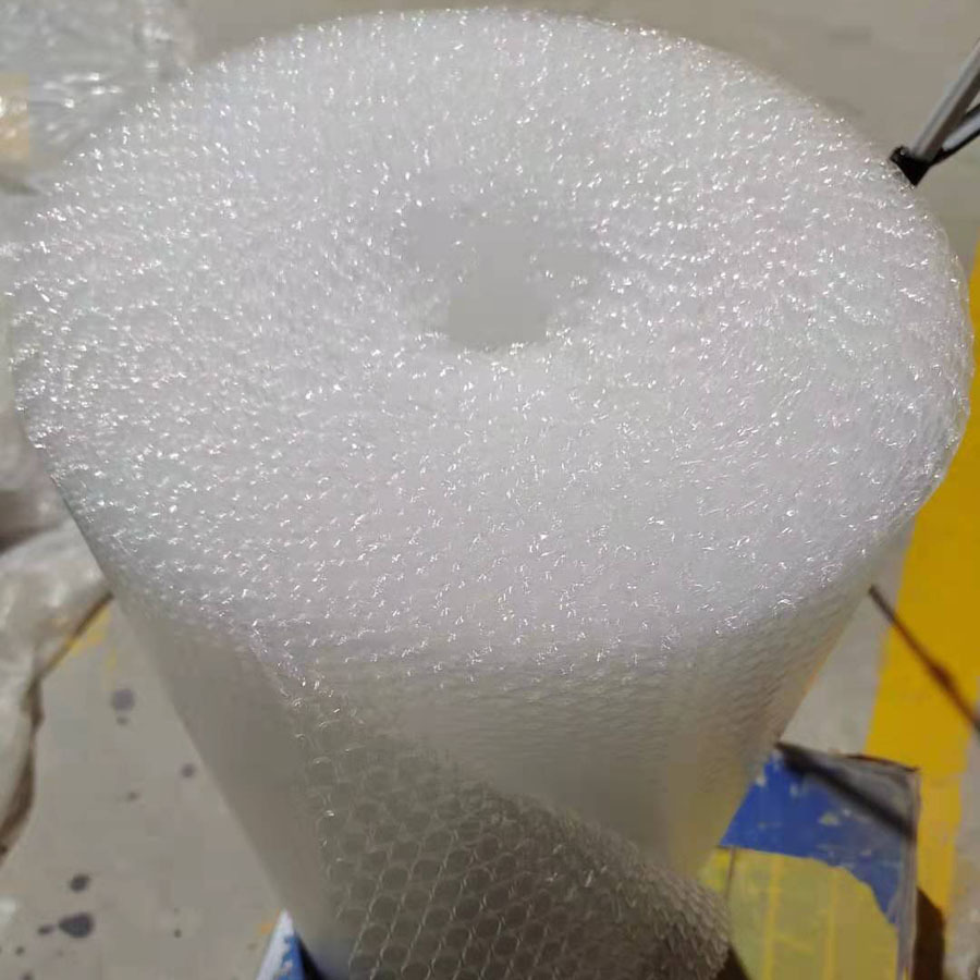 河南新乡PE气泡膜 气垫膜 色白体轻 防尘防震缓冲气泡袋气泡膜卷