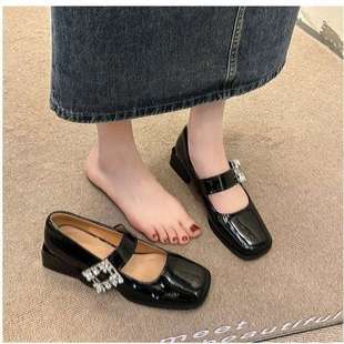 French Retro Style Women's Shoes 2025 Spring New Style with Skirt Mary Jane Shoes Versatile Shallow Mouth Rhinestone Shoes