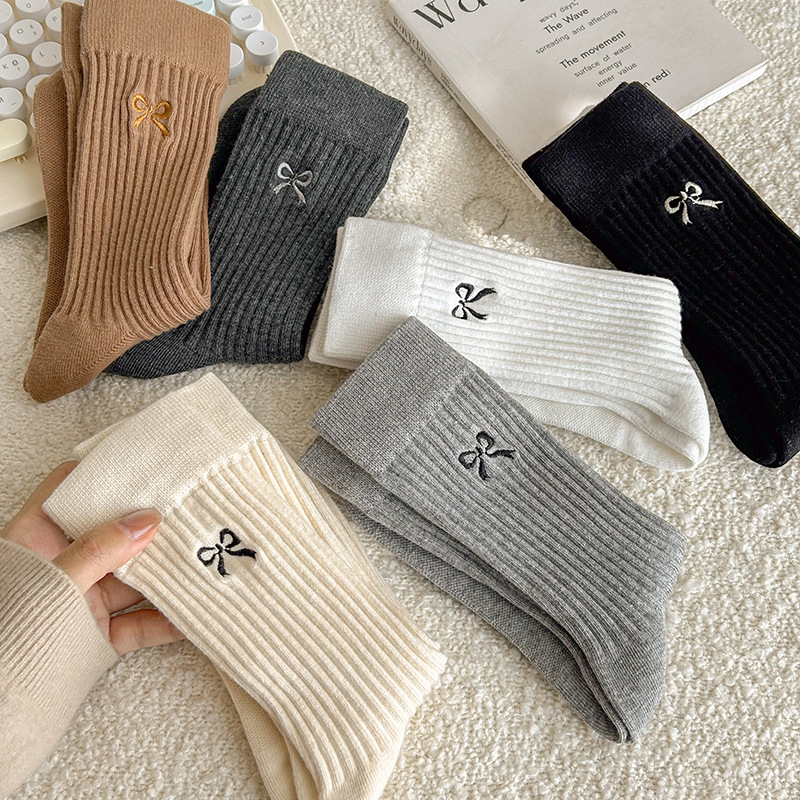 襪子女堆堆襪秋冬季刺繡蝴蝶結甜美百搭韓版日系可愛網紅中筒襪女