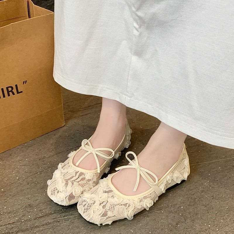 Old Beijing Cloth Shoes for Women, Summer Breathable Slip-On Lace-Up Chinese-Style Mesh Flat Gentle Mary Jane Loafers Old Beijing Cloth Shoes for Women, Summer Breathable Slip-On Lace-Up Chinese-Style Mesh Flat Gentle Mary Jane Loafers