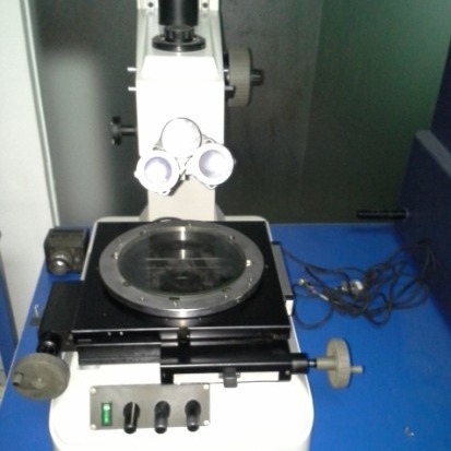 三丰工显 中古工具显微镜MF-A2010 多功能测量显微镜