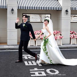 男绅士商务职业正装高档写真工作室西装结婚新郎西服套装拍照服装