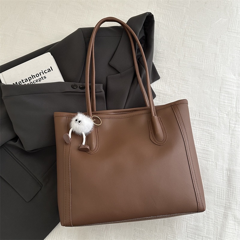 Bolso de alta capacidad de alta belleza para mujeres 2024 nuevo invierno versátil bolso de mujer de viaje al trabajo bolso de hombro