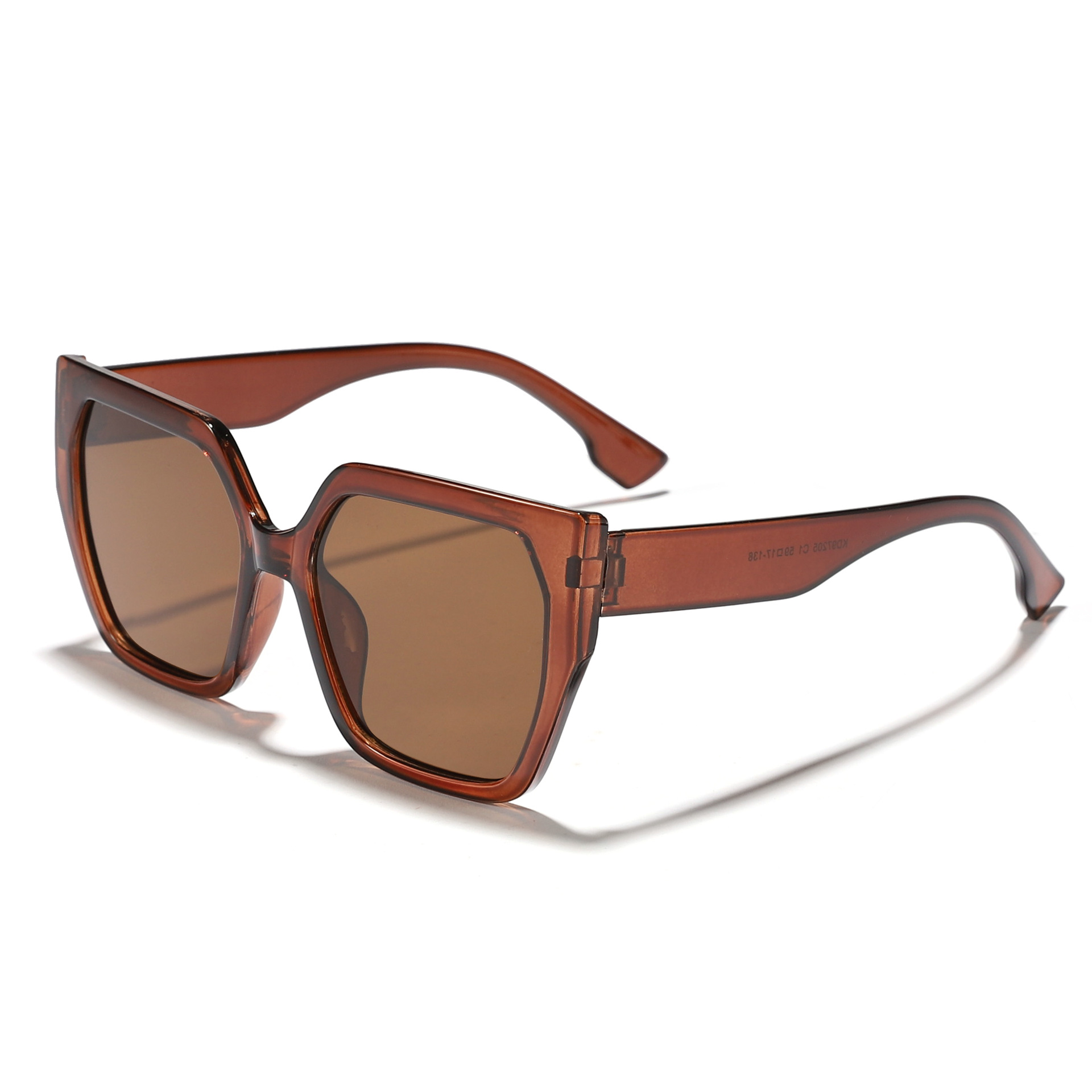 Nuevas gafas de sol caja de gradiente ojos de gato sunglasses gafas de sol marrones europeas y americanas al por mayor uv400 comercio exterior