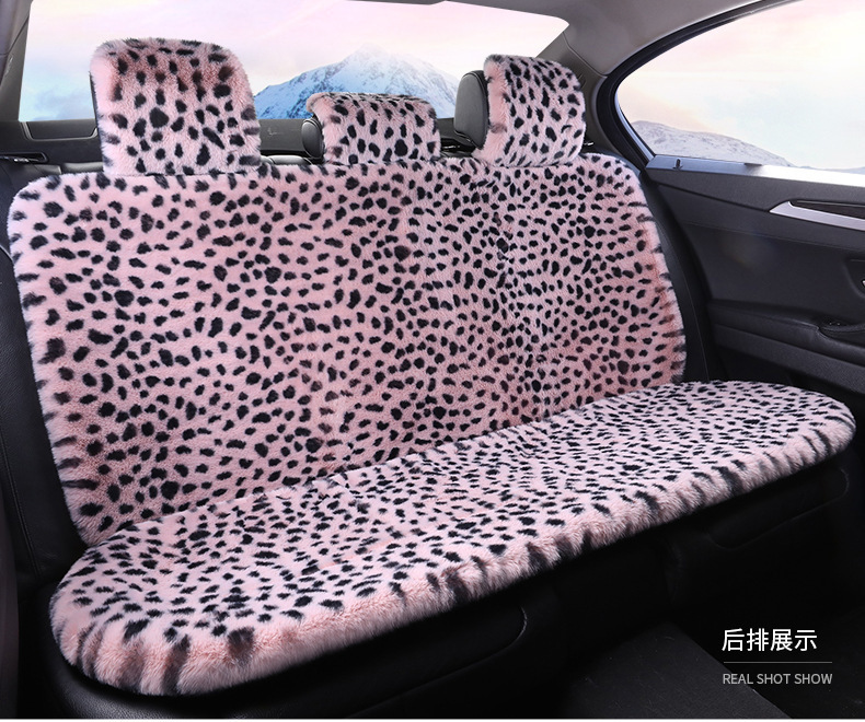 新しい冬のぬいぐるみの車のクッションネットの赤いヒョウの紋様のぬいぐるみの5つの共通のシートの快適な保温のクッション|undefined