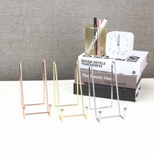 N-Type Wrought Iron Photo Frame Stand, Simple Metal Stand for Mobile Phones and Tablets, Desktop Ornament Display Stand