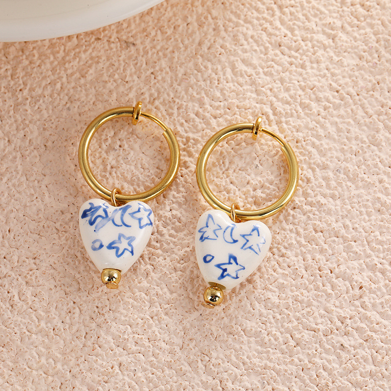15g Weight Alloy Ear Needle Material Earrings Classification 1 Pair Quantity Daily Occasion Alloy, ceramics Material Flower, Grape Pattern Women's Gender Polished Finish Chinoiserie, Elegant Style 1 Pair Chinoiserie Elegant Flower Grape Alloy Ceramics Earrings 10