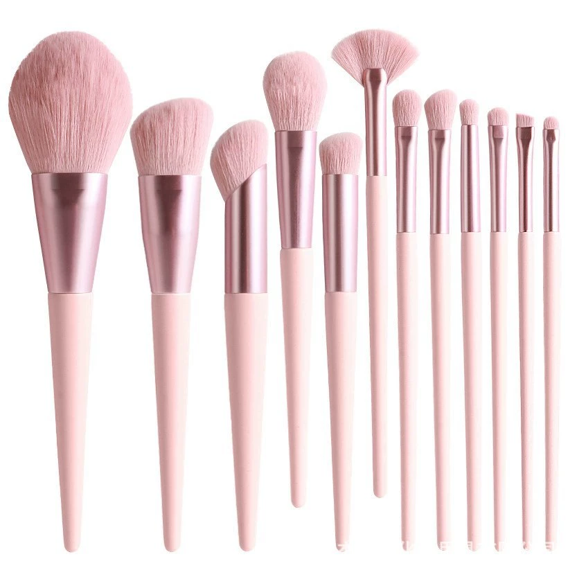 Хиуция фуксияconcealerbrush?