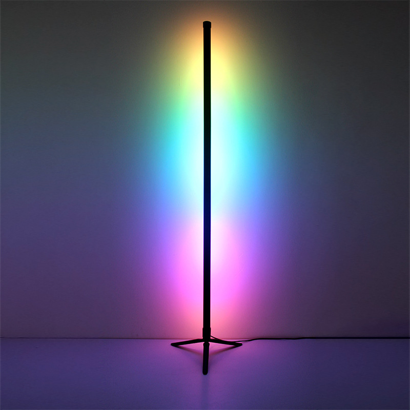 ソースファクトリー Amazon 人気のプラグイン RGB フロアデスクトップ e スポーツリズムライトリビングルーム雰囲気コーナーライト|undefined