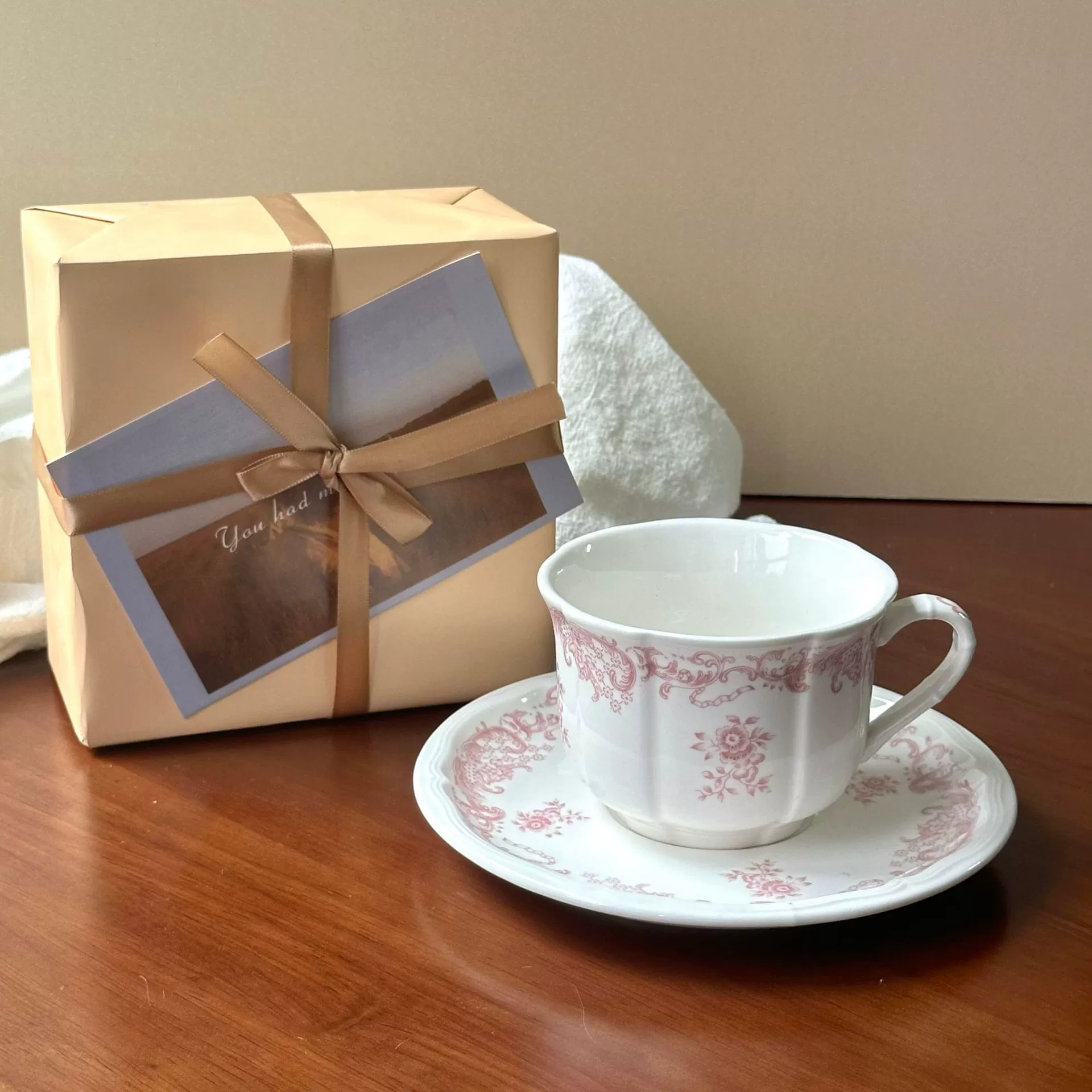 Fuchsia coffee afternoon tea, Birthday gift