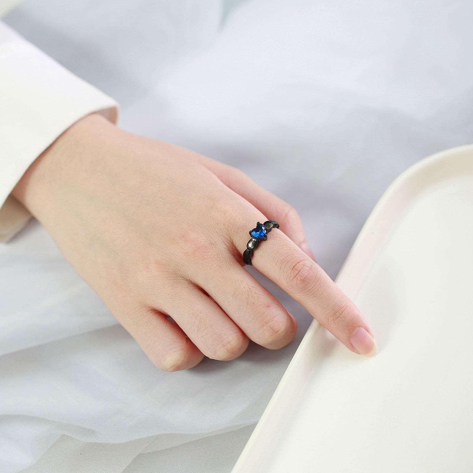 Simple Style Heart Shape Stainless Steel Rings Inlay Zircon Stainless Steel Rings display picture 14