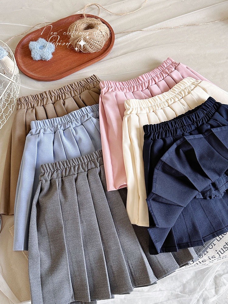 [Spot] Falda de media longitud para niñas Otoño 2025 Traje Falda plisada Falda corta para niños Jk Pantalones cortos estilo universitario