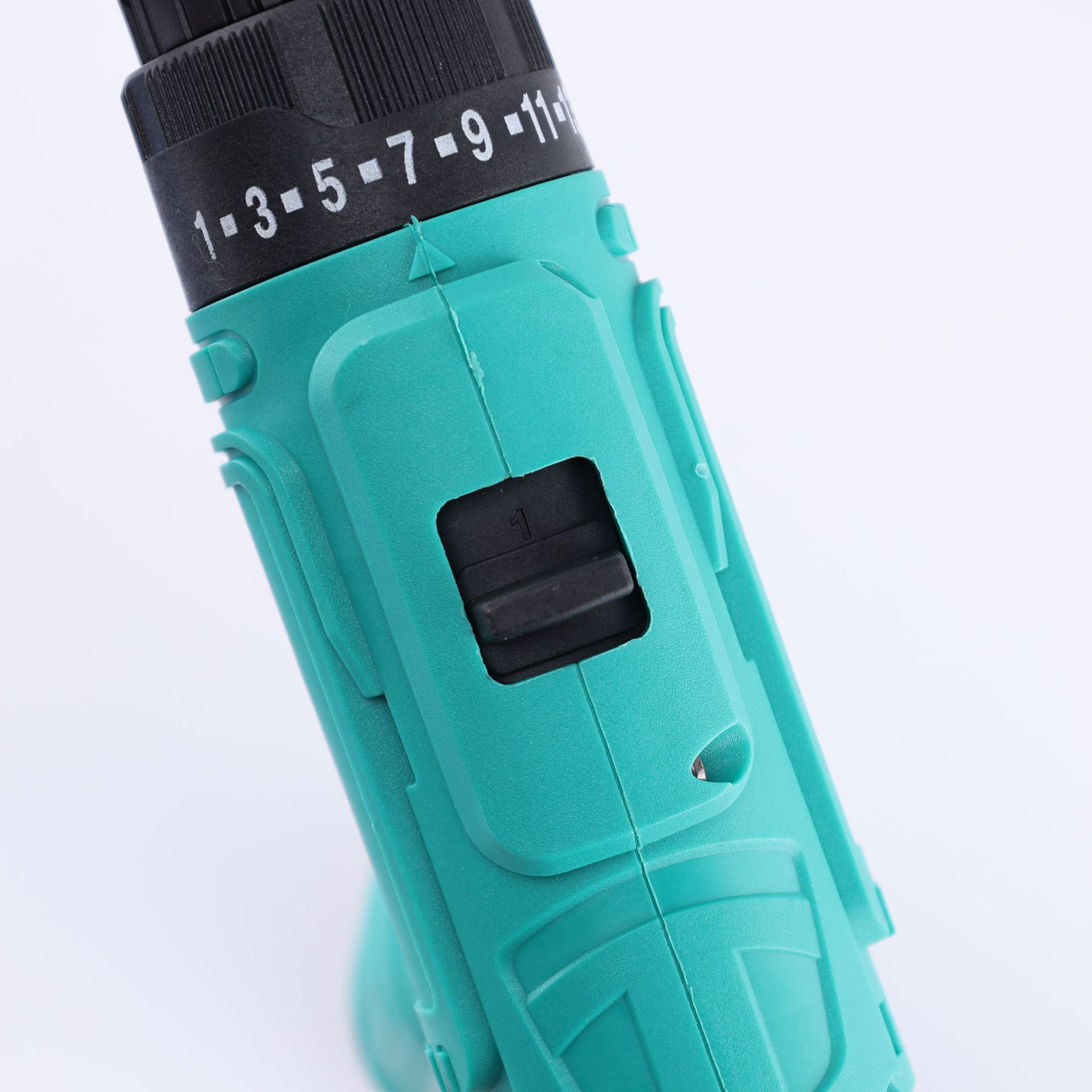 Taladro eléctrico pequeño con escobillas para batería de litio doméstica, con ajuste de doble velocidad, taladro de pistola multifuncional portátil al por mayor.