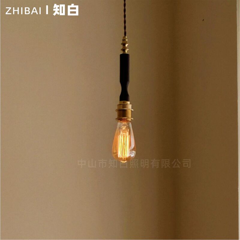 Old Shanghai retro industrial style green glass restaurant chandelier, walnut wood bar table lamp for cafes and guesthouses