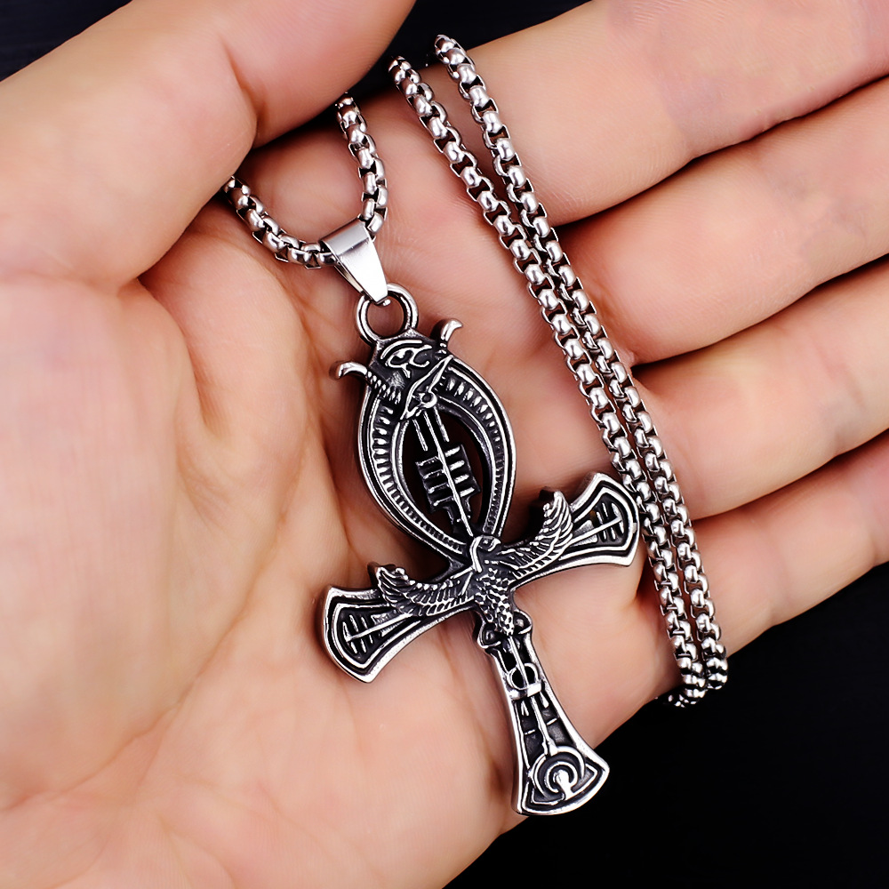 Life symbol + steel chain