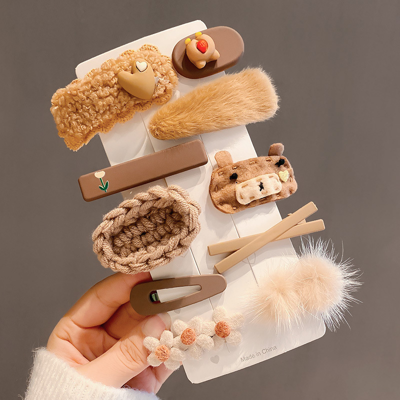 Celebridades de Internet 2022 nueva horquilla de felpa lateral femenina clip tocado flequillo lindo clip lateral japonés clip lateral