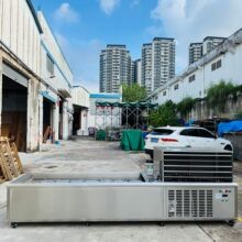 i厂家直销实体店冰棍机设备可制作不同水果风味雪糕冰棍现做现售