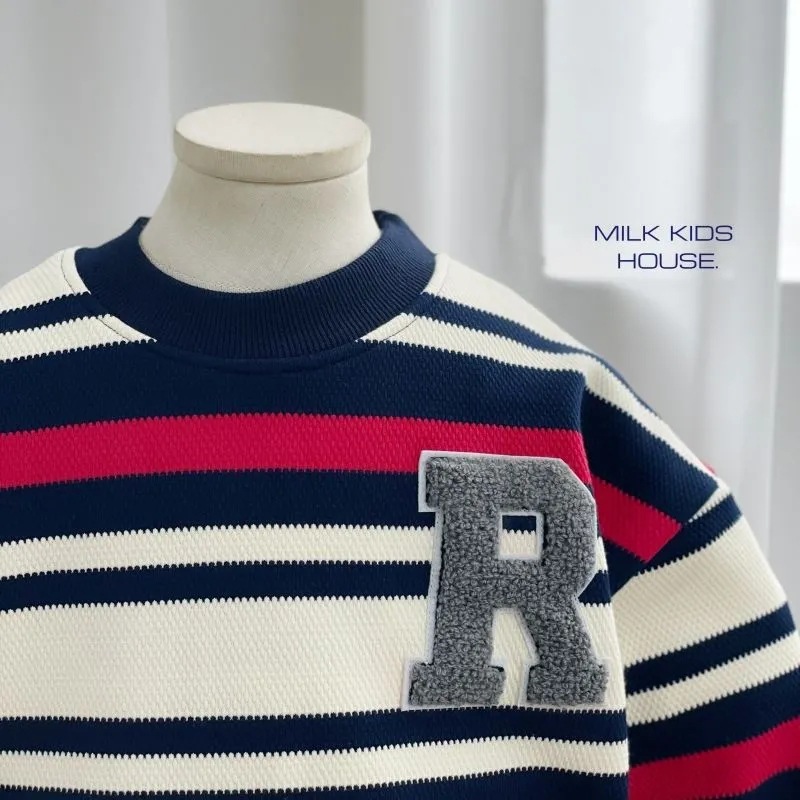 Boys' winter tops T-shirt 2023 new style towel embroidered letter stripes all-in-one velvet thickened sweatshirt to keep warm and trendy