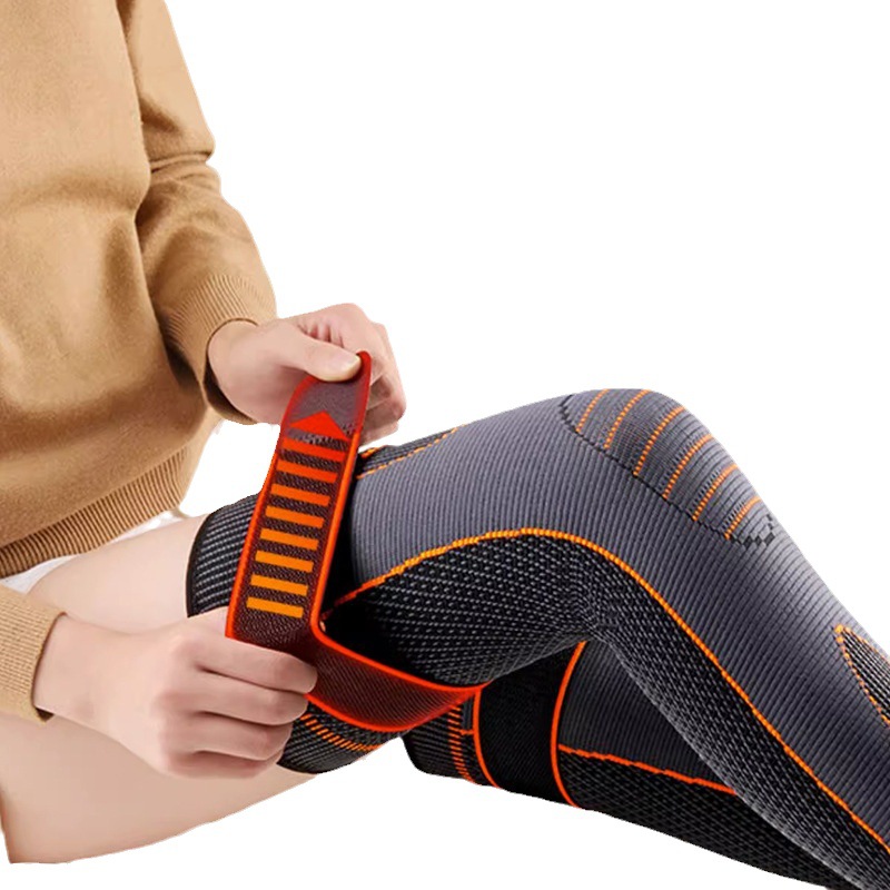 Autumn and winter wormwood self-heating knee pads for middle-aged and elderly leg protectors warm old cold legs special hot compress straps for the elderly to prevent slippage