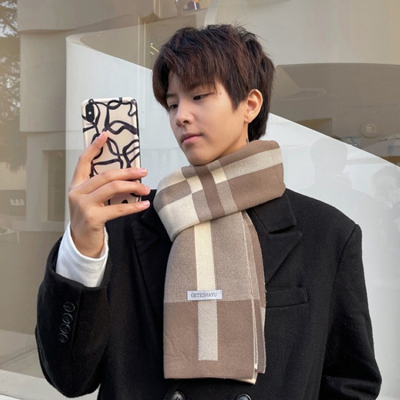 Plaid two thin horizontal bars khaki color