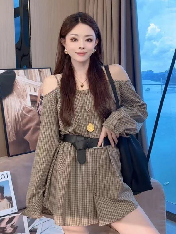 韩系设计感格子露肩衬衫女2025春季新款宽松显瘦百搭小个子上衣潮|undefined