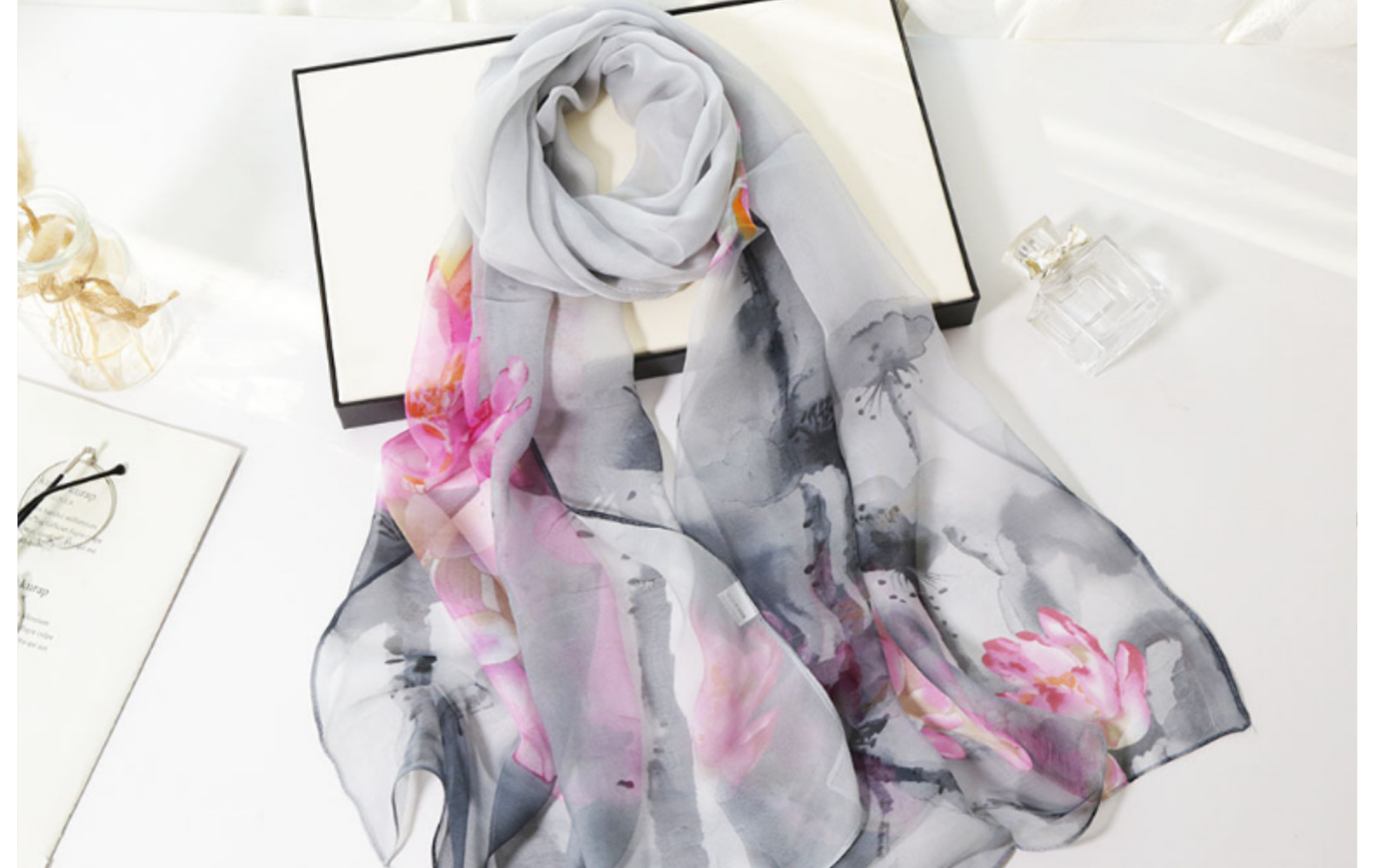Women's Elegant Flower Georgette Silk Scarves display picture 17