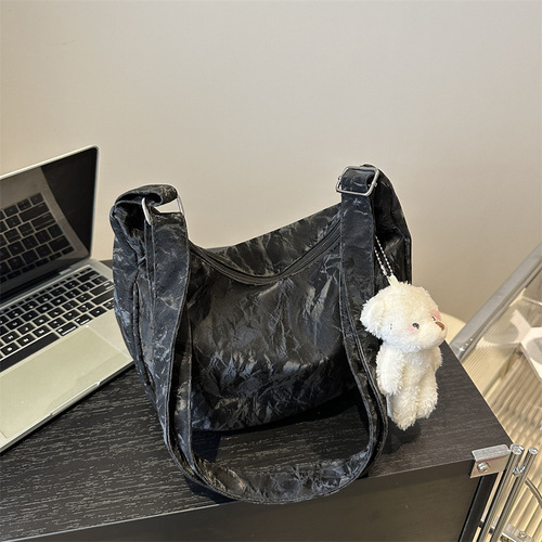 Dumpling bag female Japanese style ins versatile crossbody bag casual large capacity Oxford bag student class commuting shoulder bag