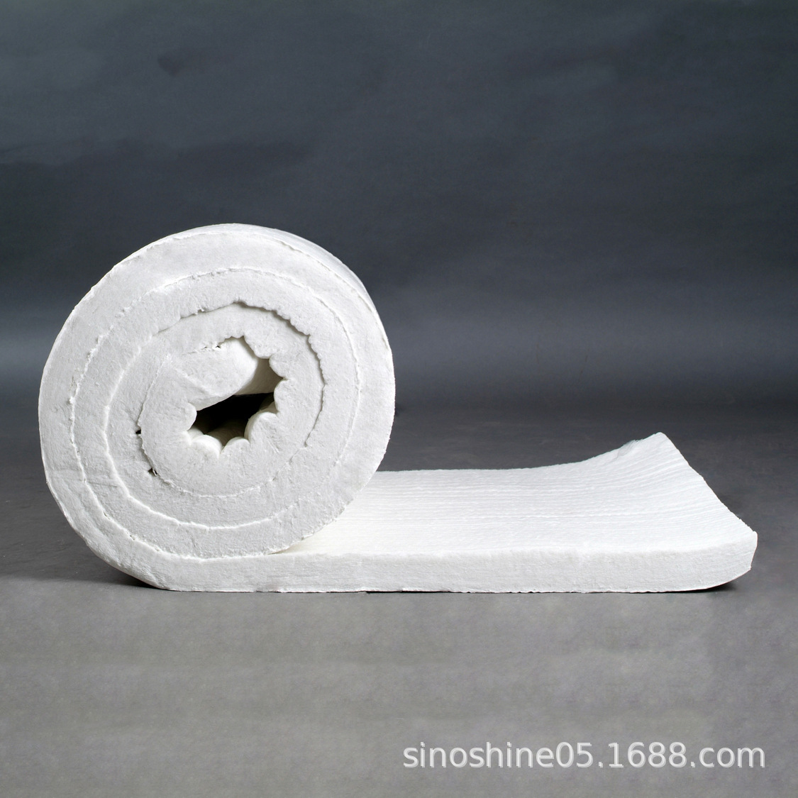 宇邦供应用作工业建材窑炉壁衬的标准型硅酸铝陶瓷纤维毯