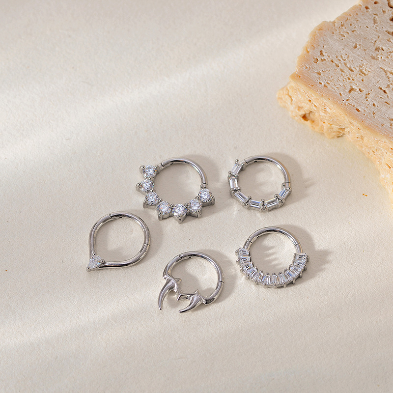 PVD Coated Gold Plating Process 18K Real Gold Plated Plating Material Zircon Inlay Material Nose Rings & Studs Simple Style Geometric 316L Stainless Steel Titanium Steel PVD Coated 18K Real Gold Plated Ear Cartilage Rings & Studs Nose Rings & Studs