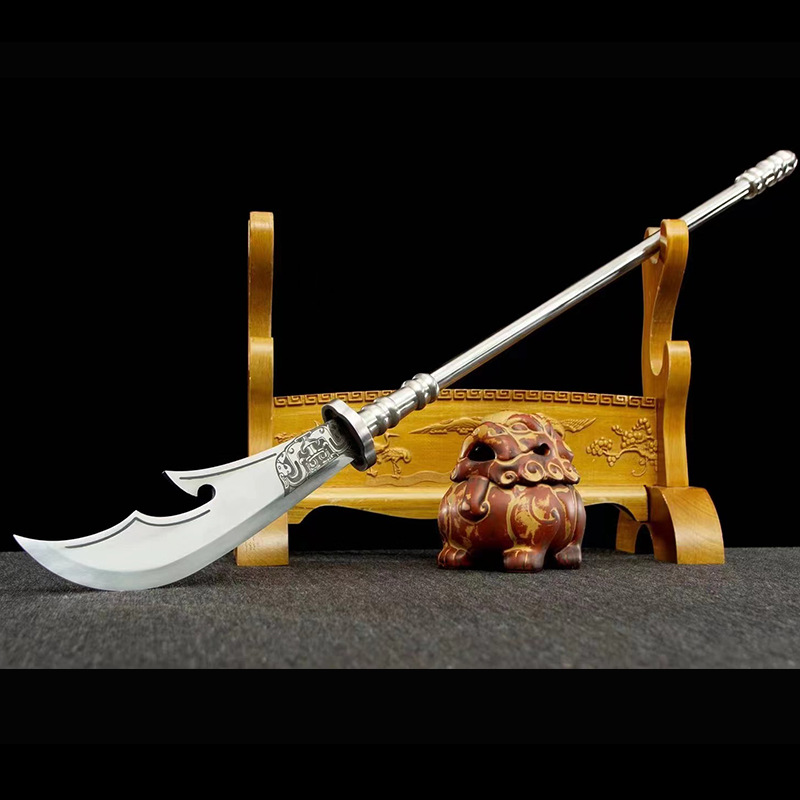 青龙偃月刀十八般兵器关公关羽大刀武术练习春秋宝刀红缨枪未开刃