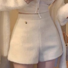 小香风白色毛呢短裤女外穿秋冬款高腰显瘦a字阔腿裤靴裤毛毛裤子