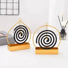 收纳篮/筐;衣钩/挂钩;收纳箱