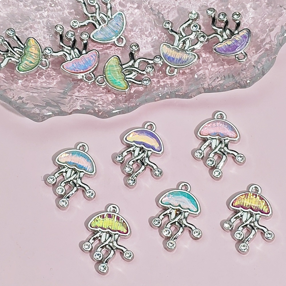 UV保色海洋系水母水晶钻吊坠甜美手链项链耳饰品DIY合金饰品配件