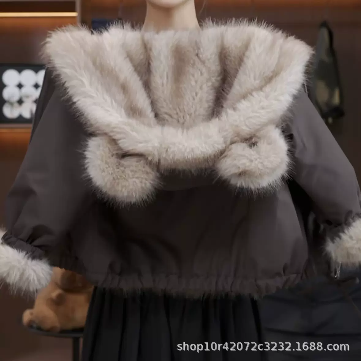 儿童冬季皮衣加绒加厚2025新款女童洋气外套仿皮草男宝宝棉服夹克