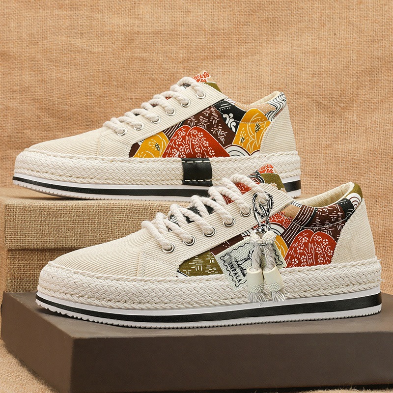 Zapatos de deporte para estudiantes y adolescentes zapatos de moda casuales bajos para hombres zapatos de primavera y verano para hombres 2025 nuevos zapatos de tela de moda para hombres