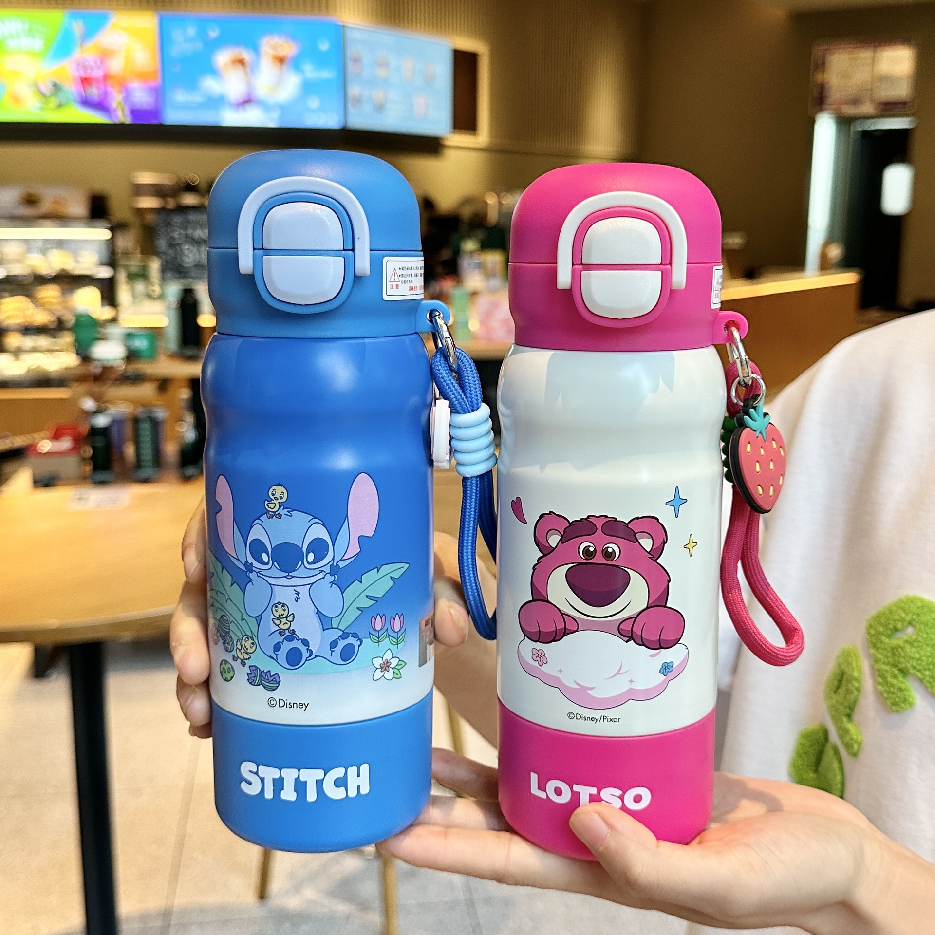 hellokitty保温杯女士高颜值2025新款冰霸杯大容量可爱保冷两用杯